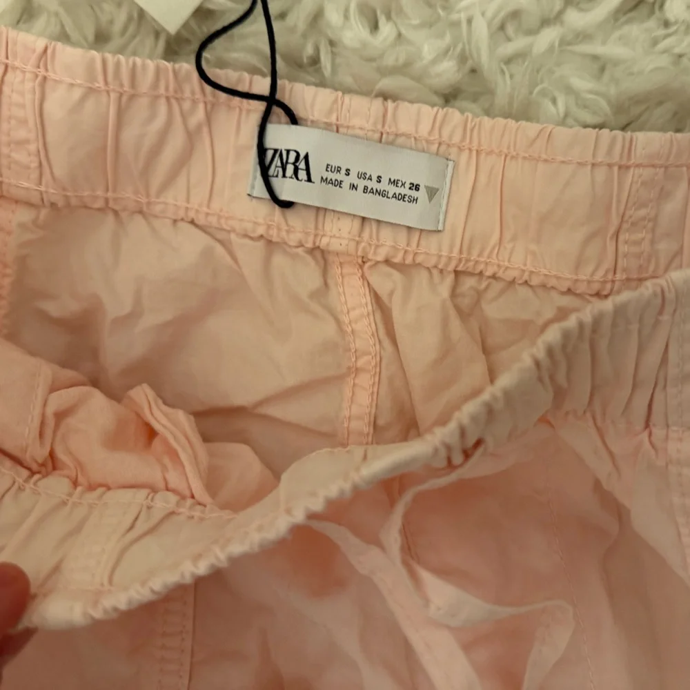 Zara Light Pink Parachute Pants / Size S - Picture 4 of 5